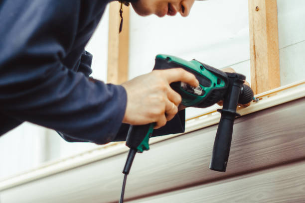 Siding Removal and Disposal in Matheny, CA